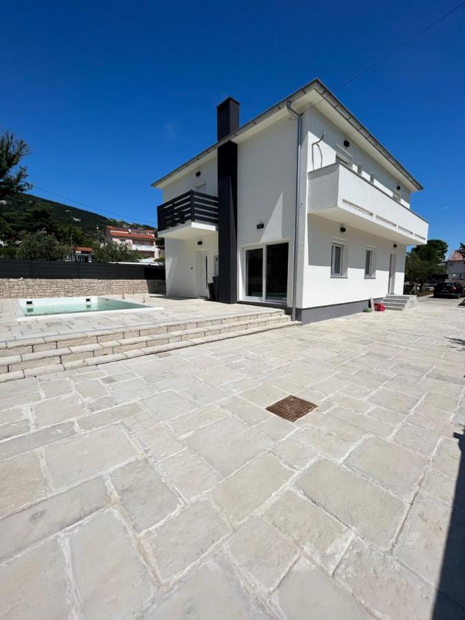 Villa Kety Baška Buitenkant foto